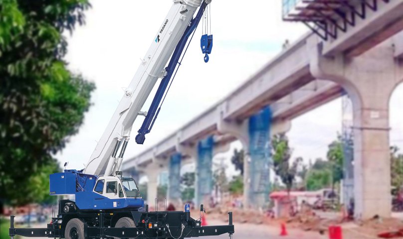 Lifting Unit With A High Rate Of Flexibility, Tadano Rough Terrain Crane GR-500EXL