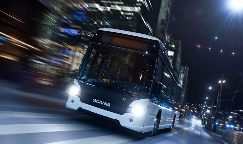(Indonesia) Bus Scania Tipe K250UB-4X2 Low Entry: Utamakan Kenyamanan Penumpang