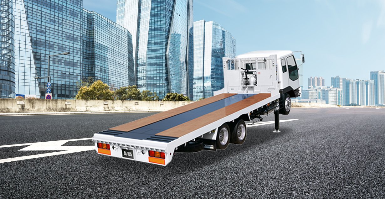 The Advantages of Tadano Self Loaders on Reliable Heavy Equipment Transport Trucks