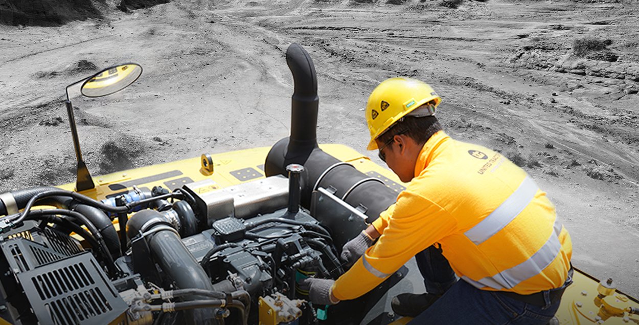 Ini Dia 7 Langkah-langkah Pemeriksaan Engine Oil Level pada Excavator