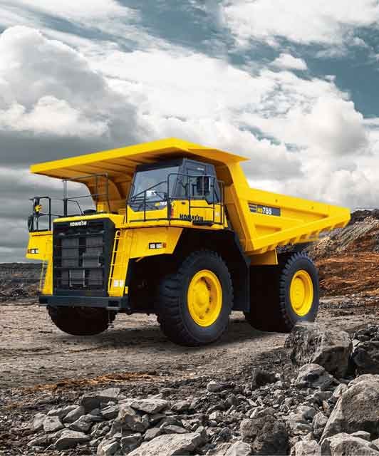 Komatsu HD785-7: Truk Off-Road Ampuh Angkut Material